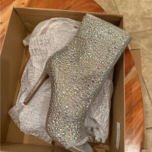 NEW Steve Madden Silver Rhinestone Stiletto Boots Dispute-R